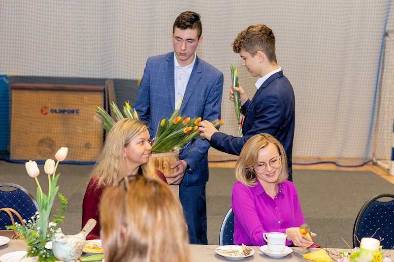 Niesamowity Dzień Kobiet w Zespole Szkół Nr 1